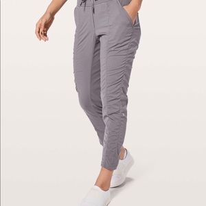 Lululemon Street to Studio size 6.